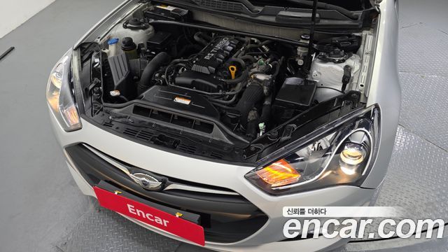 Hyundai Genesis 2010 — photo 6