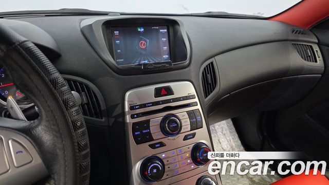 Hyundai Genesis 2010 — photo 15