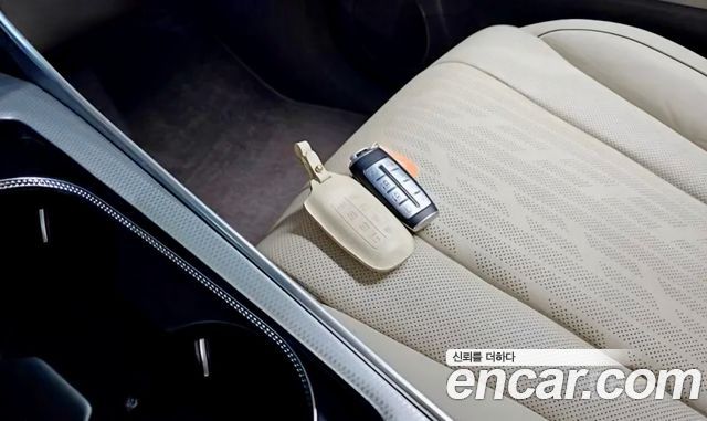 Genesis GV80 2022 — photo 14