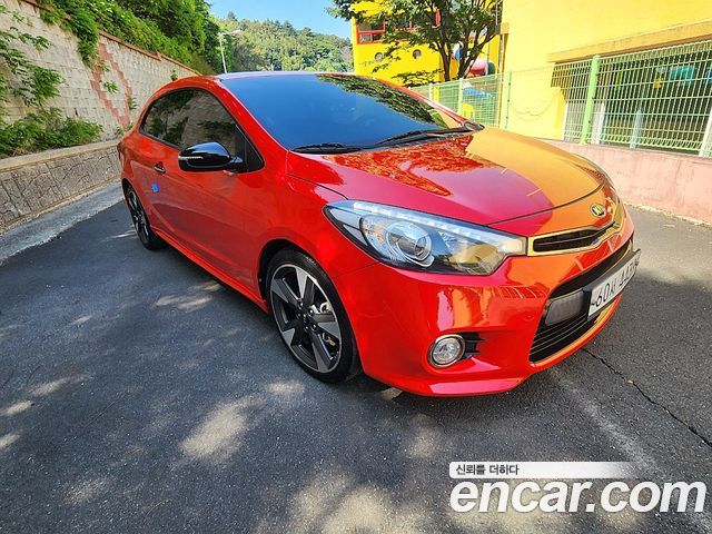 Kia K3 2014 — photo 1