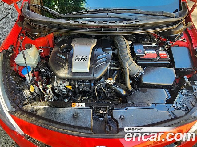 Kia K3 2014 — photo 16