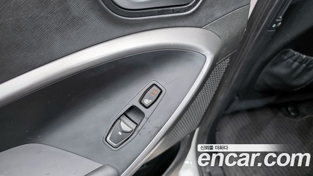 Hyundai Santafe 2013 — photo 18