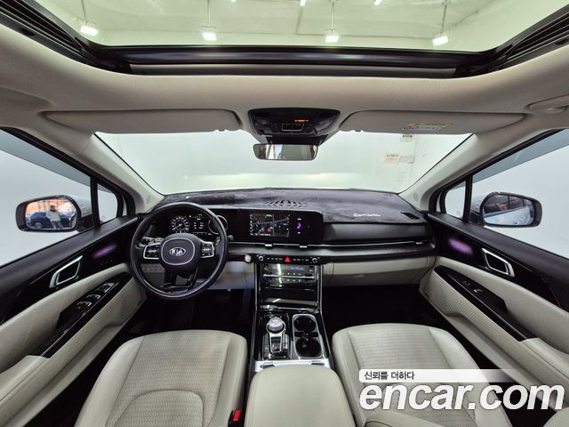 Kia Canival 2021 — photo 9