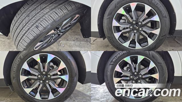 Kia Canival 2021 — photo 20