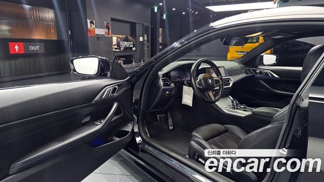 BMW 4-Series 2022 — photo 13
