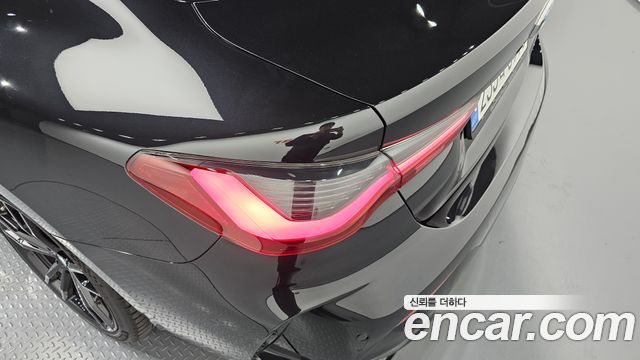 BMW 4-Series 2022 — photo 9