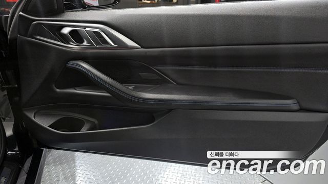 BMW 4-Series 2022 — photo 15