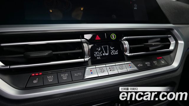 BMW 4-Series 2022 — photo 27