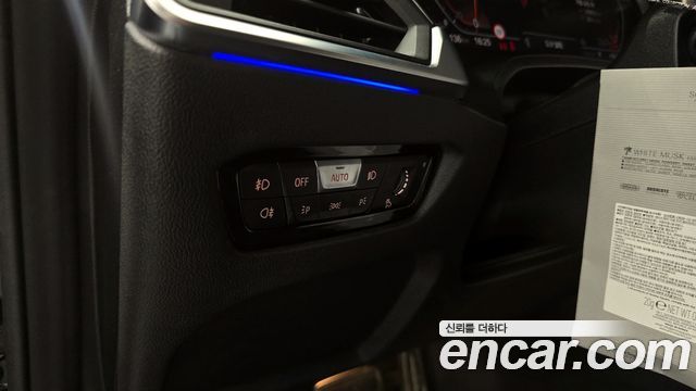 BMW 4-Series 2022 — photo 28