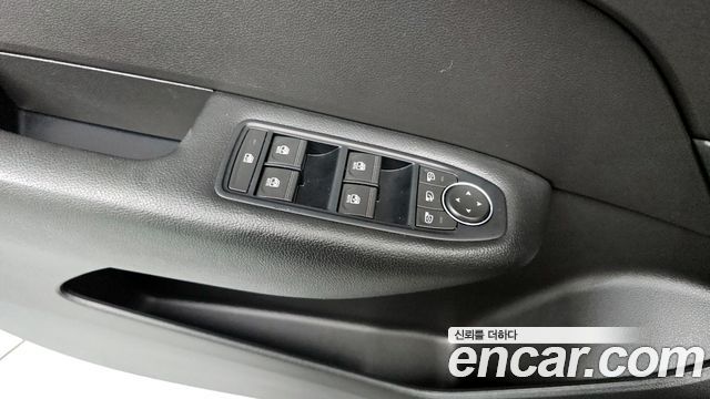 Renault Korea Arkana 2025 — photo 28