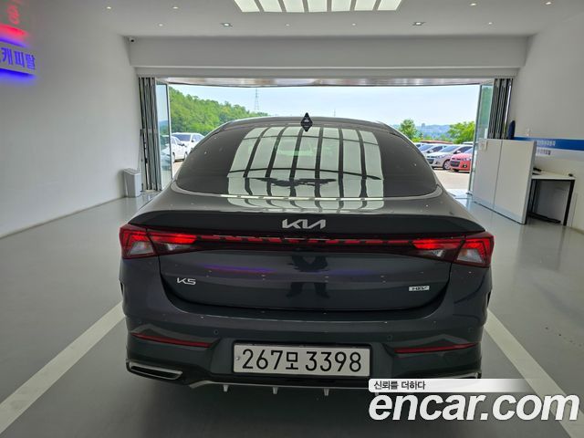 Kia K5 2023 — photo 4