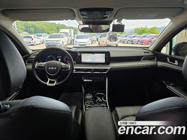 Kia K5 2023 — photo 7