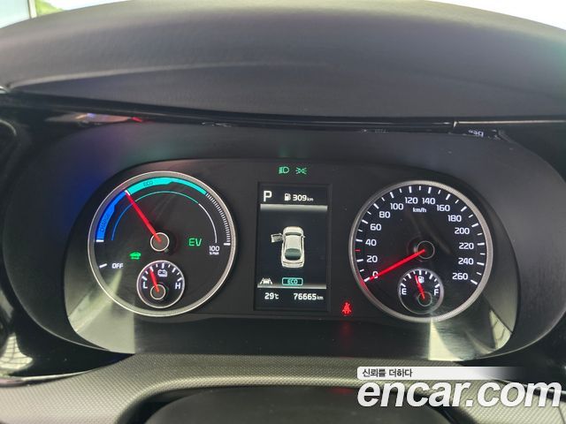 Kia K5 2023 — photo 8