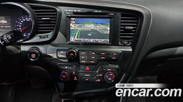 Kia K5 2013 — photo 12