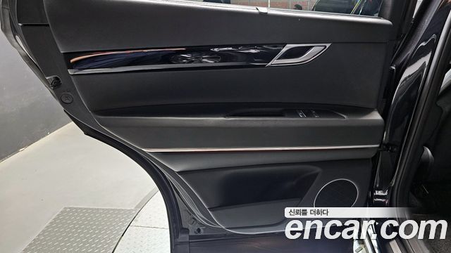Genesis GV80 2021 — photo 15