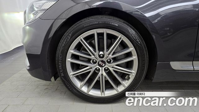 Kia K9 2021 — photo 5