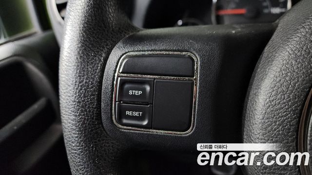 Jeep Wrangler 2013 — photo 20