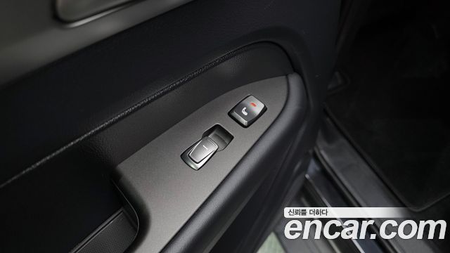KG Mobility Rexton 2019 — photo 19
