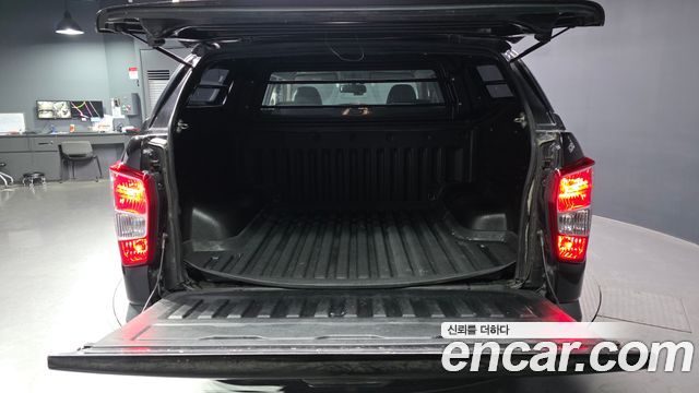 KG Mobility Rexton 2019 — photo 20