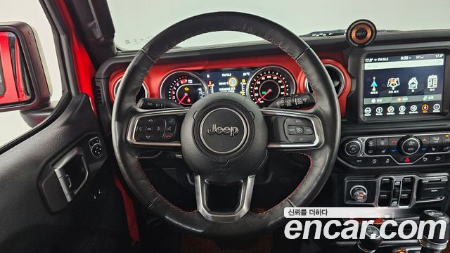 Jeep Wrangler 2018 — photo 20