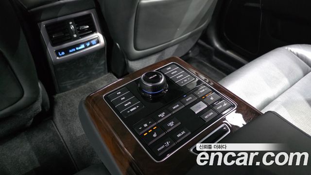 Hyundai Equus 2014 — photo 19