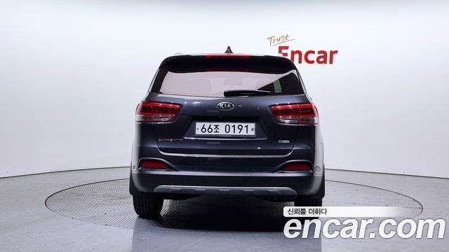 Kia Sorento 2016 — photo 4