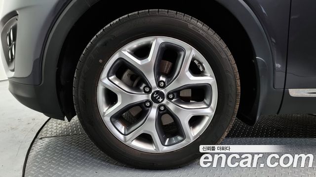 Kia Sorento 2016 — photo 5