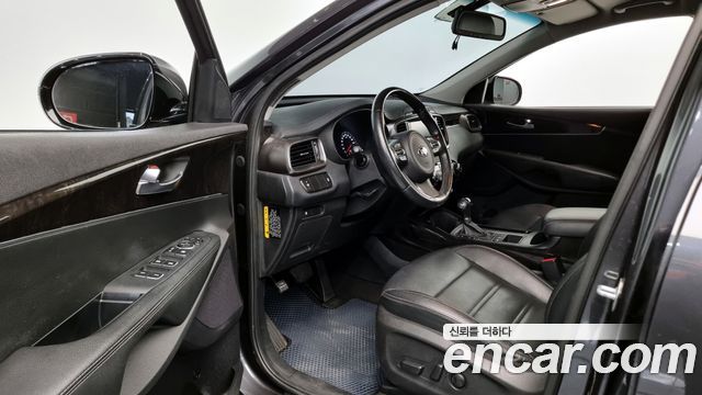 Kia Sorento 2016 — photo 10