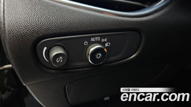 Chevrolet Korea Malibu 2021 — photo 27