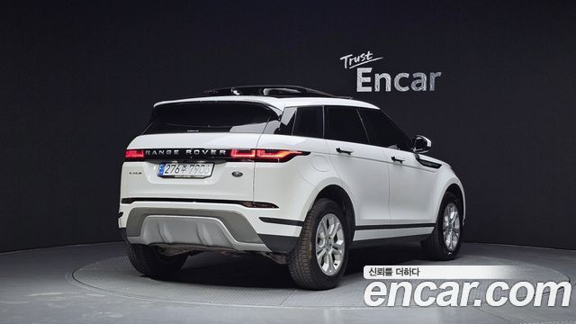 Land Rover Range Rover Evoque 2022 — photo 2