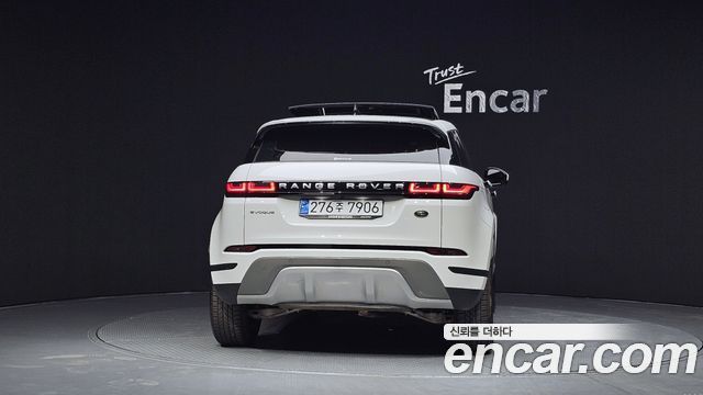 Land Rover Range Rover Evoque 2022 — photo 4