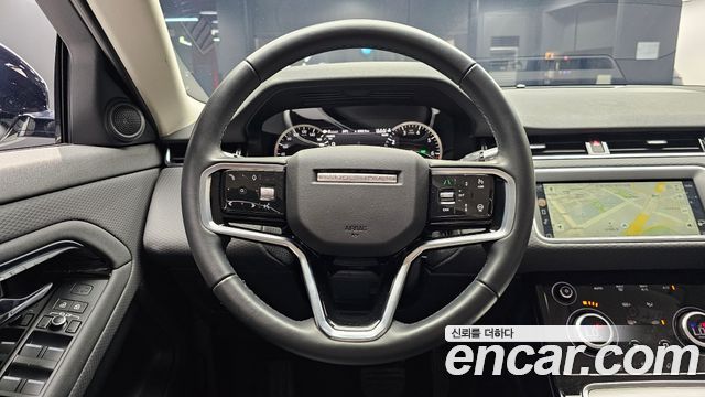 Land Rover Range Rover Evoque 2022 — photo 13