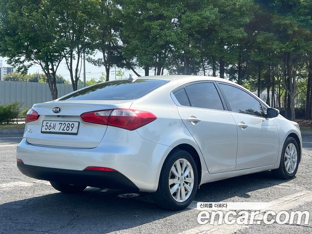 Kia K3 2014 — photo 4