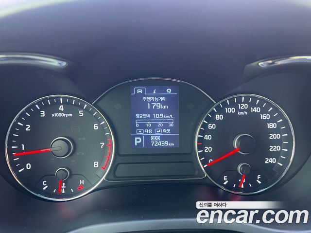 Kia K3 2014 — photo 7