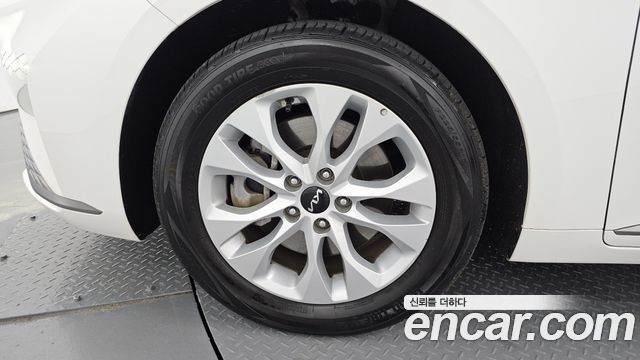 Kia K8 2022 — photo 5