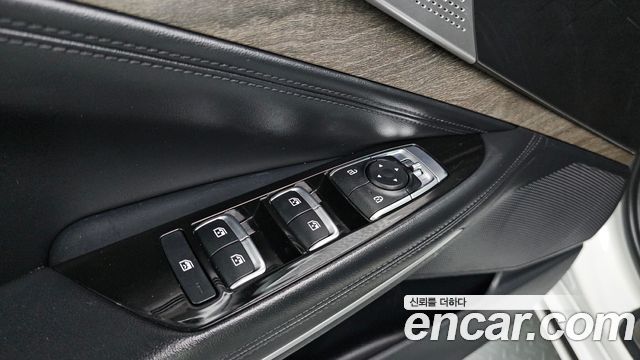 Kia K8 2022 — photo 17