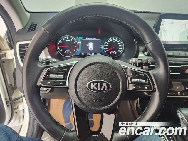 Kia Seltos 2020 — photo 14