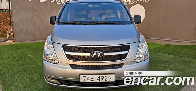 Hyundai Starex 2014 — photo 9