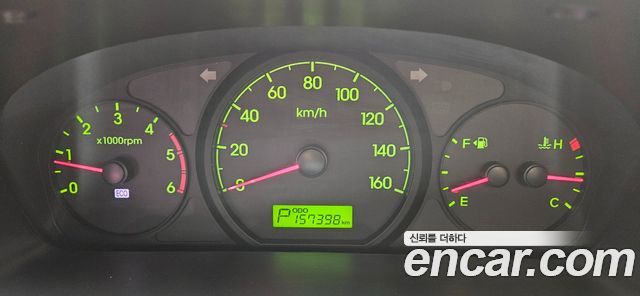 Hyundai Starex 2014 — photo 15