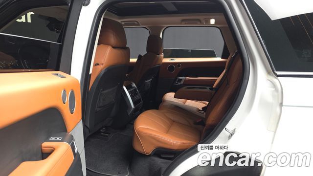 Land Rover Range Rover Sport 2017 — photo 16