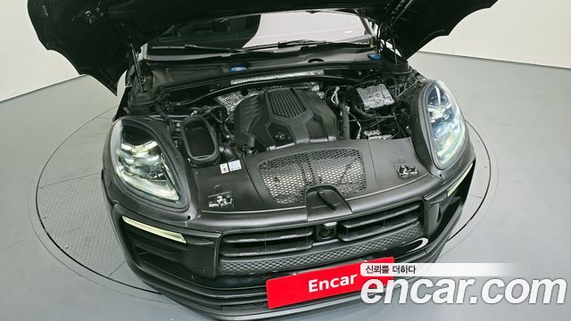 Porsche Macan 2024 — photo 6