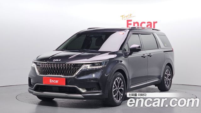 Kia Canival 2022 — photo 1