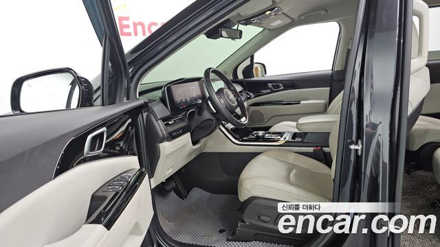 Kia Canival 2022 — photo 13