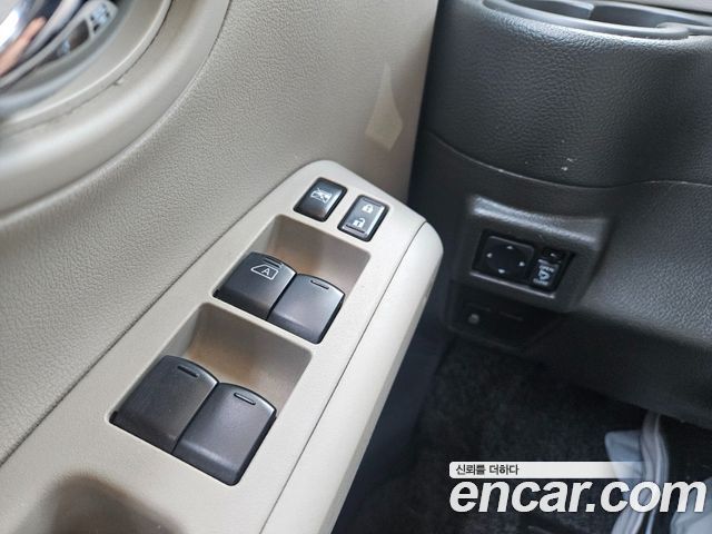 Nissan Cube 2013 — photo 18