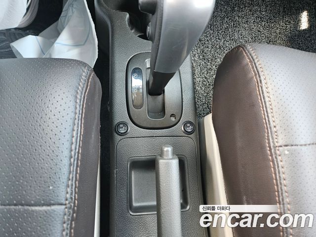 Nissan Cube 2013 — photo 19