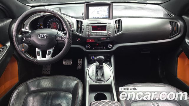 Kia Sportage 2011 — photo 7