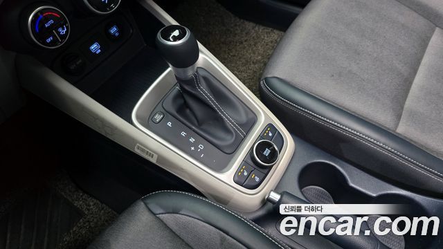 Hyundai Venue 2020 — photo 9