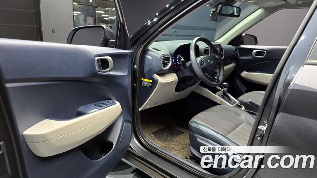 Hyundai Venue 2020 — photo 11