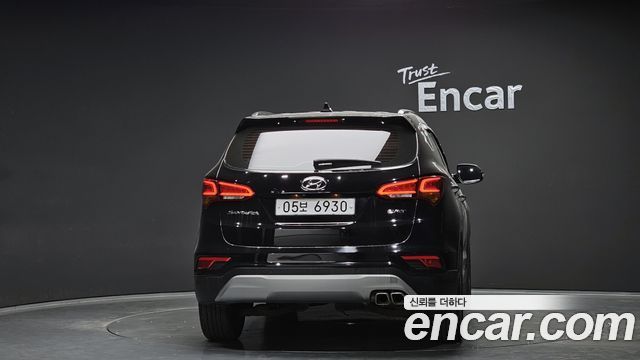 Hyundai Santafe 2017 — photo 4
