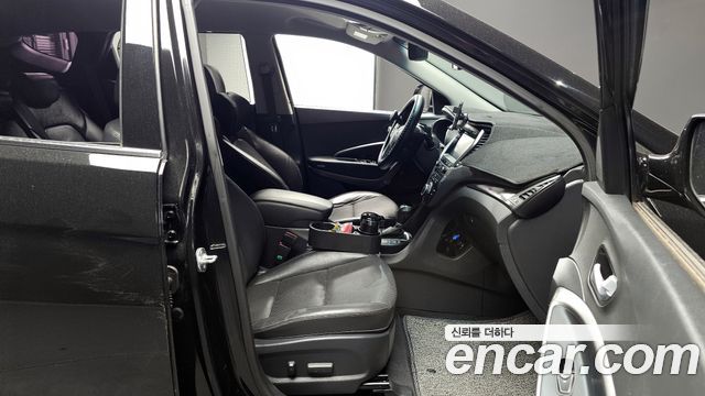 Hyundai Santafe 2017 — photo 10